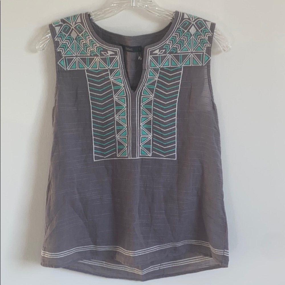lightweight grey top